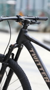 Inner Cable Aluminum Mountain Bike With 2.1 Inch Wide Tires and Hydraulic Disc Brakes for Mixed Terrain Exploring MT390-RS-30S M - Product Image 6