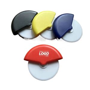 Cortador de Pizza Ergonómico con Cuchilla Desmontable, Fácil de Limpiar y con Cubierta Protectora - Cortador de Pizza Premium - Product Image 2