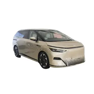 卸売2024 XPENG X9高級電気MPV 320 hp 5ドア7シート大人と家族のための4WDホットセール自動車で利用可能