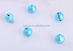 Campanas Pequeñas de Latón y Cobre de 8mm-20mm, Redondas, Metálicas, Brillantes, para Manualidades, Decoración Navideña, Joyería, Campanas para Gatos y Perros - Product Image 4
