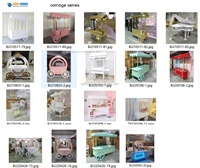 Chariot à desserts mobile personnalisé avec parasol à franges, chariot à biscuits et bonbons sur roues, stand de présentation extérieur pour événements de mariage
