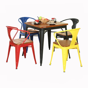 Meubles mexicains Table à manger carrée en métal rétro Plateau en bois Ensemble de table à manger de cuisine 4 places - Product Image 1