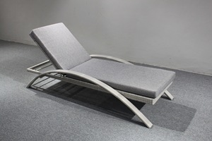 Hotsale <strong>Rattan</strong> Outdoor Furniture Garden Wicker Aluminum <strong>Sun</strong> <strong>Lounger</strong> With Armrest As Chaise Lounge Use - Product Image 4