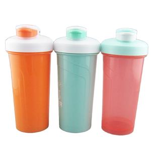 ידידותי לסביבה אבקת חלבון פלסטיק אבקת החברה בקבוק עם ערבוב כדור חדר כושר מים בקבוק לוגו מותאם אישית - Product Image 1