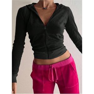 Sweat-shirt à capuche court en velours personnalisé pour femme, à manches longues, décontracté, avec poches, sans doublure, manches classiques - Product Image 2