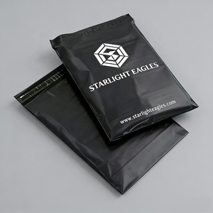 Bolsa de Envío Autoadhesiva de Polietileno OEM con Logotipo Personalizado, Sobre de Polietileno Impermeable para Ropa de Boutique - Product Image 4