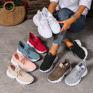Lightweight Breathable High-<b>Elastic</b> Fabric Women's Sneakers Cushioning Sporty Fashion Trend Shoes for Daily Commute - Product Image 1