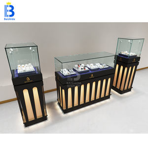 Vetrina Espositiva di Lusso Personalizzata per Gioielli e Orologi di Pregio con Illuminazione a <span class=keywords><strong>LED</strong></span> - Product Image 6