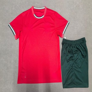 Хит продаж: Мужская футбольная/футбольная футболка с коротким рукавом для зимы/осени, повседневная, быстросохнущая, легкая, дышащая, 100% полиэстер - Product Image 1