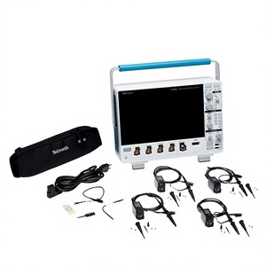 Oscilloscope numérique à fluorescence multicanal Tektronix série 3 MDO32/34, 2 à 4 canaux, résolution 8 bits, fréquence d'échantillonnage 5 GS/s - Product Image 2