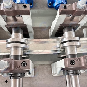 Máquina formadora de cojinetes con motor de engranajes PLC totalmente automática para quillas de partición controladas eléctricamente - Product Image 4