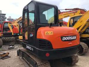 รถขุดดิน Doosan DH60 มือสอง - Product Image 2