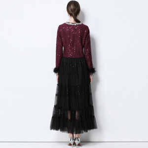 Set Elegante di Alta Qualità per Donna: <span class=keywords><strong>Blazer</strong></span> con Paillettes e Gonna in Rete - Product Image 4
