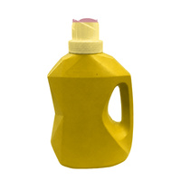 Bouteille en plastique liquide carrée HDPE mate de 2 L avec poignée latérale, prise en main ergonomique pour l'essence et les produits chimiques, couleur personnalisée, bouteille vide