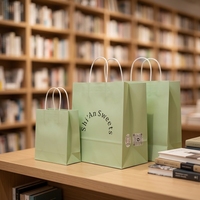 Luxuriöse Kraftpapier-Geschenktüte mit Personalisiertem Logo Verfügbar Kleine Größe Grün Langlebig zum Einkaufen und Tragen