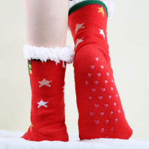 Chaussettes de sol d'<span class=keywords><strong>hiver</strong></span> douces et moelleuses, chaudes et confortables, à motif de renne de Noël - Product Image 3