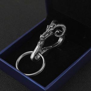 Porte-clés en gros d'usine, porte-clés en acier inoxydable, accessoires de bijouterie en métal, gravure de logo de marque, motif chèvre - Product Image 1