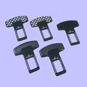 ユニバーサルカー安全ベルトバックルクリップインテリアアクセサリー2耐久カーシートベルトストッパープラグ車両マウントボトル - Product Image 1