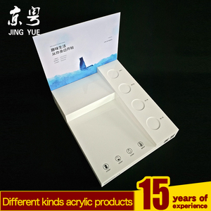 ขาตั้งจอแสดงผลอะคริลิคเป็นมิตรต่อสิ่งแวดล้อมทันสมัยเคาน์เตอร์สีแบบกำหนดเองกันน้ำรีไซเคิลได้น้ำหนักเบาสำหรับจัดแสดง - Product Image 5