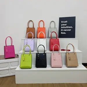 TOUSE महिलाओं का लक्ज़री शोल्डर बैग फैशन क्रॉसबॉडी बैग ट्रेंडी महिलाओं का बैग प्रसिद्ध ब्रांड पर्स और हैंडबैग