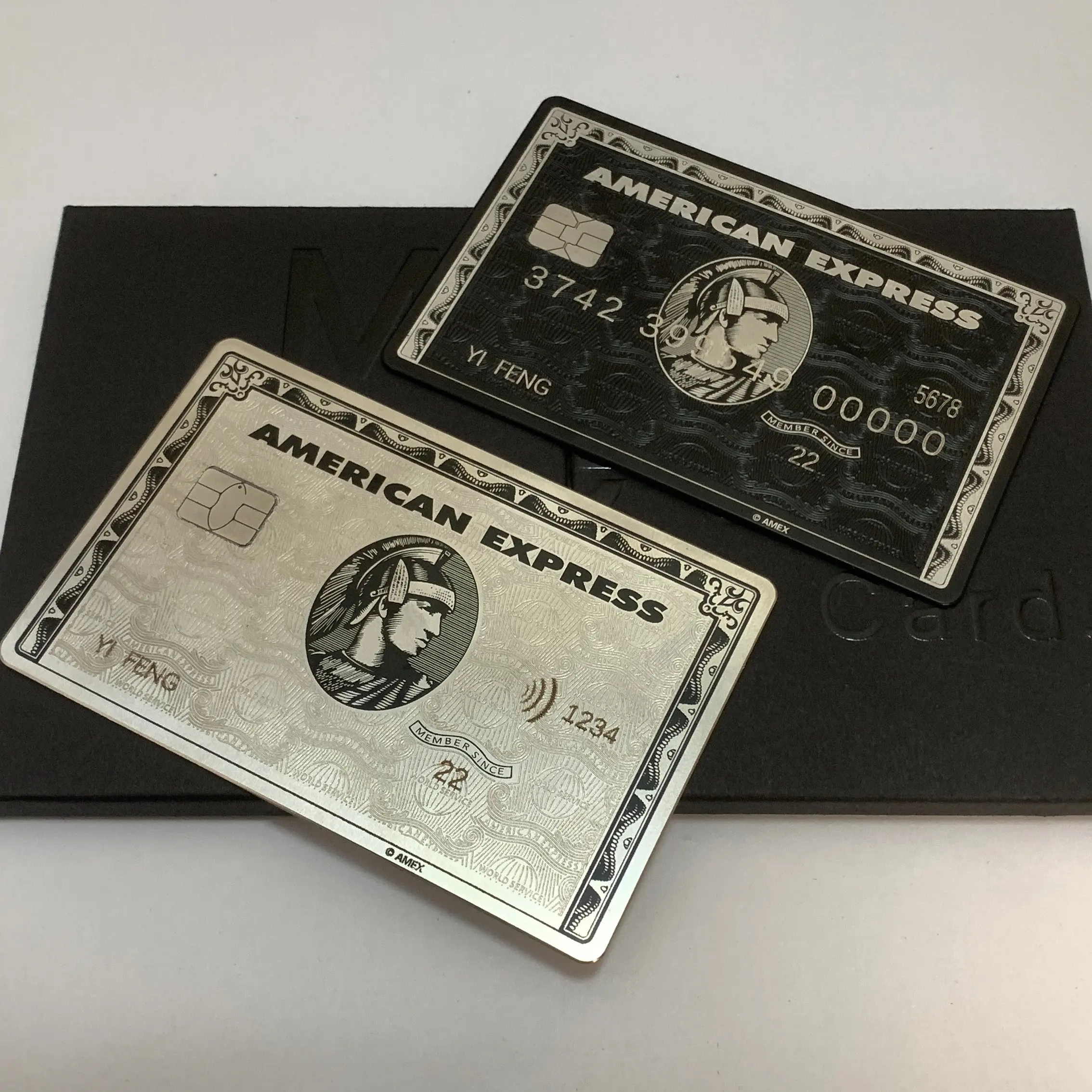 높은 품질 맞춤 블랙 실버 금속 카드 Amex 칩 슬롯