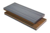 Dalles de terrasse en composite bois-plastique (WPC) à emboîtement, design traditionnel extérieur, surface grain de bois, aspect teck