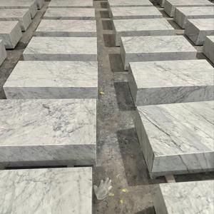 Nouvelle <span class=keywords><strong>table</strong></span> <span class=keywords><strong>basse</strong></span> <span class=keywords><strong>en</strong></span> marbre Carrara moderne de luxe 2026, <span class=keywords><strong>table</strong></span> <span class=keywords><strong>basse</strong></span> cubique <span class=keywords><strong>en</strong></span> marbre blanc naturel pour salon - Product Image 4