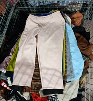 Pakaian Bekas Celana Kasual Wanita 38Kg Kemasan Besar, Laris Manis, Terjangkau untuk Pemakaian Sehari-hari