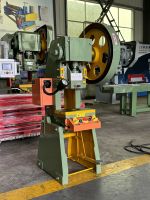 Presse à œillets DADI J23 Série 10 tonnes pour perforation de trous avec volant à manivelle simple