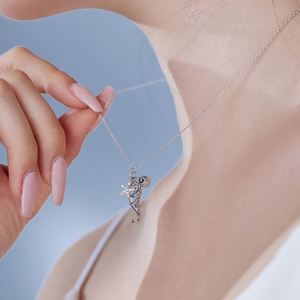 Collier Pendentif Dylam Collection Exclusive Été en Argent S925 Émaillé avec Zirconia 5A, Motifs Hippocampe Océanique, Étoile de Mer Maléfique et Yeux Bleus - Product Image 5