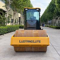 Compacteur routier YSW210 de 10 tonnes avec direction hydraulique articulée et certification CE