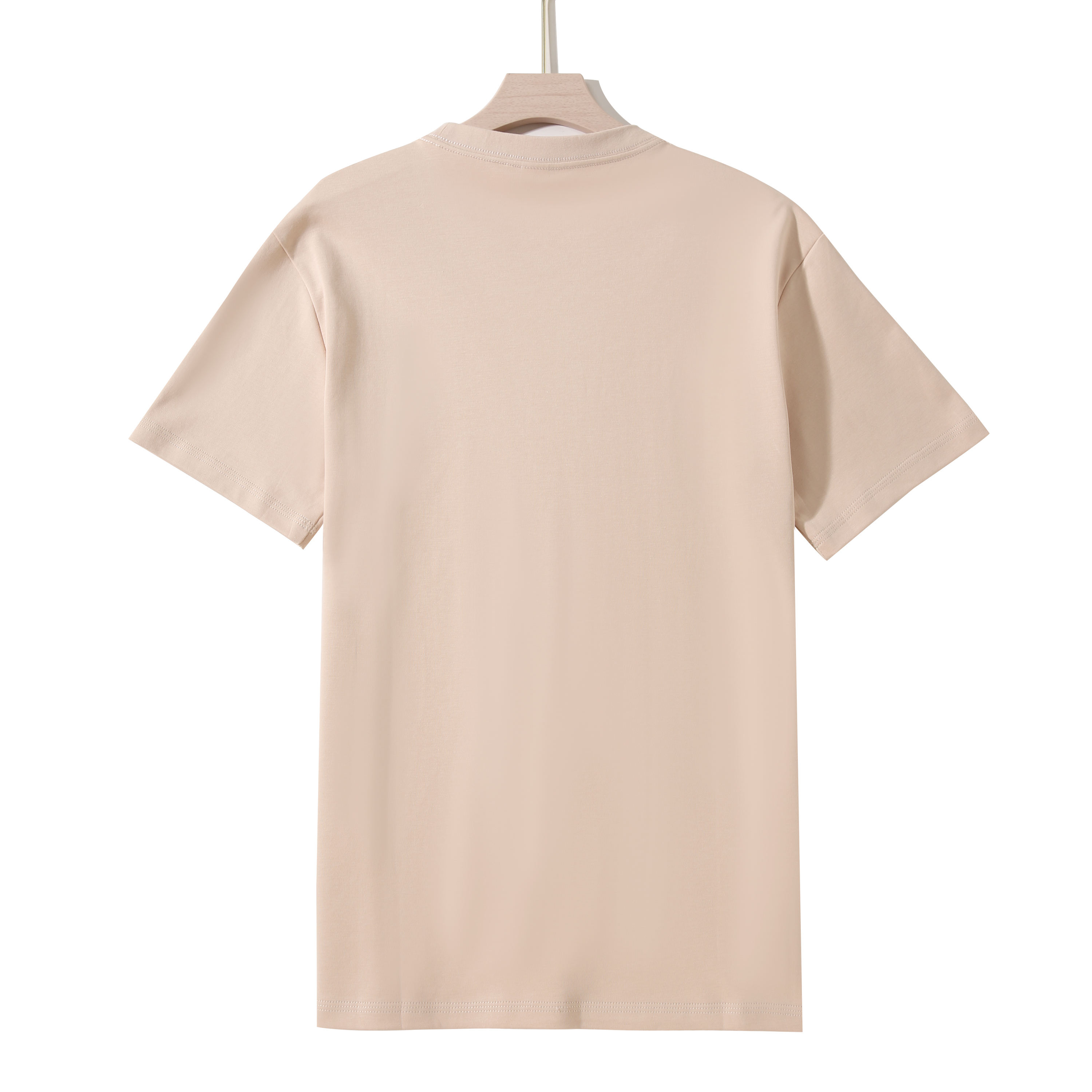 สีชมพูอ่อน