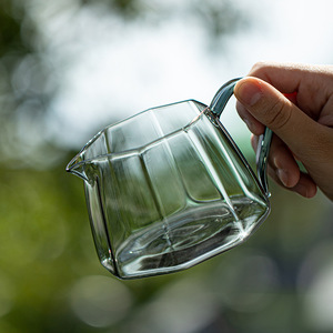 Octagonal Glass <b>Tea</b> Pitcher With Handle <b>Large</b> Capacity For Camping And <b>Tea</b> Serving - Product Image 2