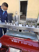 Machine automatique à sceller la cire pour cube rond carré et bouteille de whisky