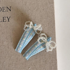 กิ๊บติดผมรูปโบว์ประดับมุกปักลายดอกไม้ฤดูใบไม้ผลิ 2 ชิ้น/ชุด กิ๊บติดผมด้านข้างแบบหรูหราพร้อมกิ๊บติดผมหน้าม้าสำหรับผู้หญิงและเด็กผู้หญิง - Product Image 2