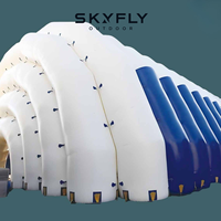 Structure gonflable sur mesure à ossature pneumatique, arquée et hermétique, pour projets industriels