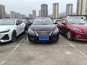 นิสสัน ซิลฟี่ ปี 2014 เครื่องยนต์ 1.6 ลิตร XV CVT รุ่นพรีเมียม รถมือสอง - กระโปรงท้าย 510 ลิตร ระยะฐานล้อ 2700 มม. เบาะหนัง หลังคาซันรูฟไฟฟ้า - Product Image 2