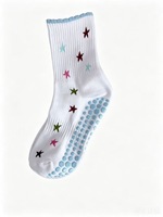 Chaussettes de yoga personnalisées avec logo, motifs étoiles à volants, antidérapantes, pour femmes, chaussettes de Pilates pour la vente en gros