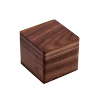 Boîte à bijoux en bois de noyer faite à la main personnalisée avec gravure au laser pour emballage cadeau taille et logo personnalisés vente en gros