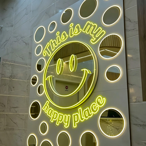 Letrero LED de Neón de Cristal con Diseño de Logotipo Personalizado, Entrega Rápida, Sin Pedido Mínimo, Clasificación IP67, Decoración para Habitaciones, Cumpleaños, Bodas y Fiestas - Product Image 1