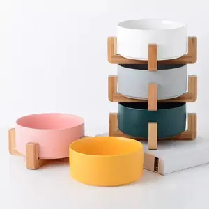 Tigela de cerâmica para animais, tigela de comida única com suporte de madeira para animais de estimação - Product Image 1
