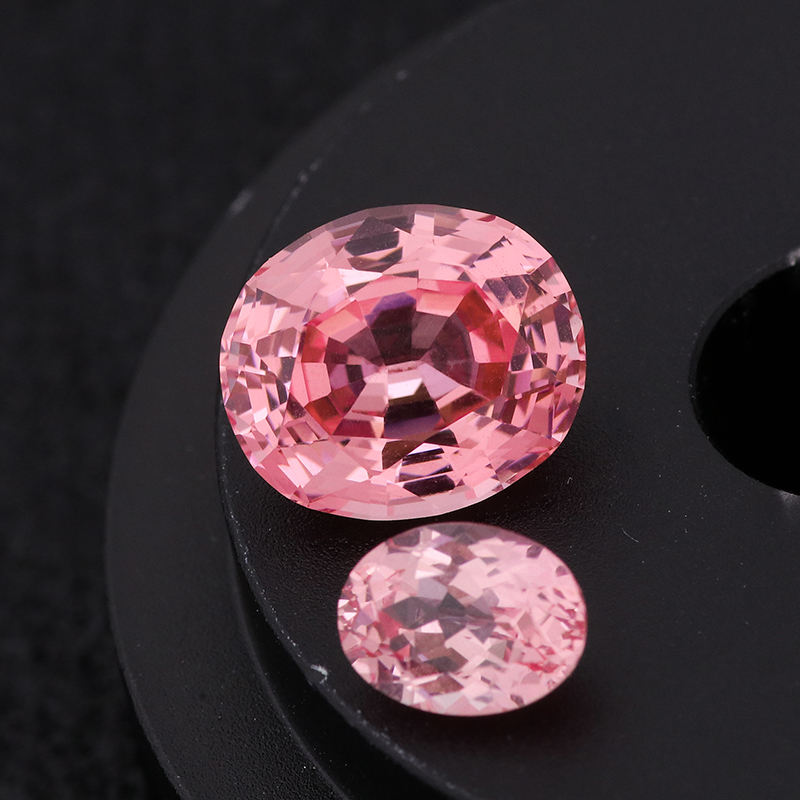 สีส้มอ่อน