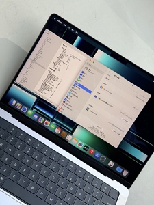 MacBook Pro 2025 ขนาด 14.1 นิ้ว I7 Hexa Cores แรม 16GB SSD 512GB มือสอง เล่นวิดีโอได้นาน 11 ชั่วโมง 120Hz ความละเอียด 3072x1920 อัตราส่วนภาพ 16:10 รุ่น A2991 - Product Image 4