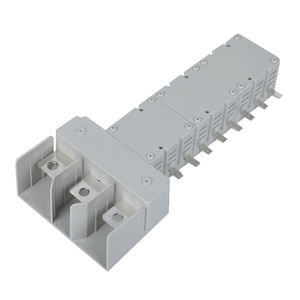 Système de barres omnibus MCB avec disjoncteur et rangée de barres omnibus en cuivre complète - Product Image 4