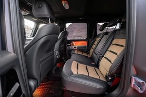 Auto Usata AMG Modello 2024 <span class=keywords><strong>G</strong></span> 63 Edizione Jiachen Zhencang, SUV di Medie Dimensioni, 4.0T, 585 Cavalli, V8, Velocità Massima 220km/h, LED, Interni in Pelle, Guida <span class=keywords><strong>a</strong></span> Sinistra - Product Image 5