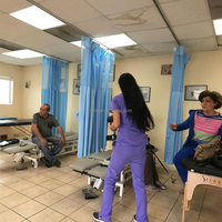 Paravent médical pour lit d'hôpital