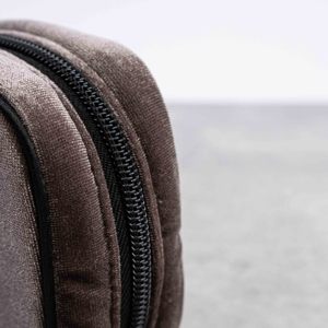 กระเป๋าเครื่องสําอางส่วนบุคคล ISO BSCI โรงงานถุงกํามะหยี่เครื่องสําอาง Eco สําหรับจัดเก็บต่างหู - Product Image 5