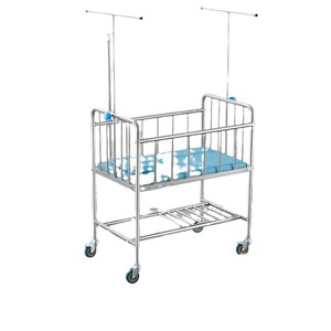 Cuna de acero inoxidable para recién nacidos con ruedas y soporte para suero para uso hospitalario - Product Image 2