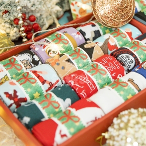Chaussettes de Noël pour hommes Bonypony, motif de Noël, Père Noël, chaussettes imprimées amusantes et colorées, cadeaux de Noël, décoration de Noël - Product Image 3
