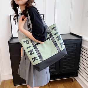Nouveautés Sacs à main de voyage rose pour femme Logo imprimé personnalisé Grands sacs fourre-tout unis Toile vierge pour femme - Product Image 5